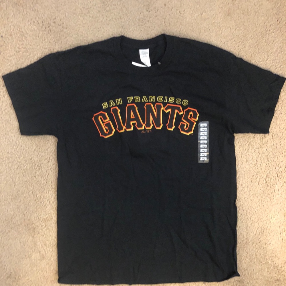 SF Giants T-Shirt size Large